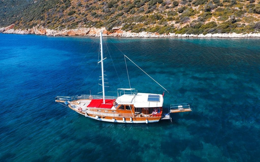 rent-boat-ilkem-kas.jpg